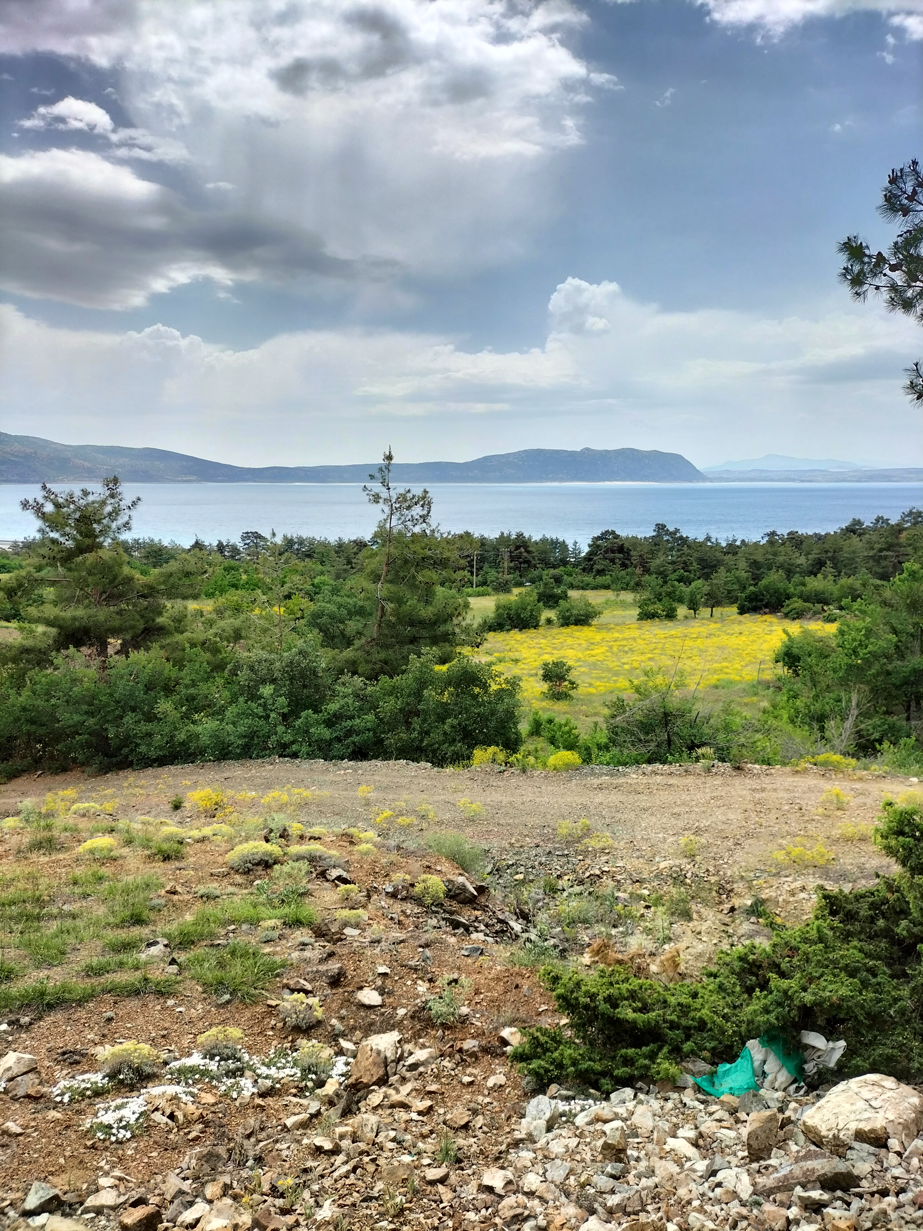 Doğanbaba ova ve dağ manzarası